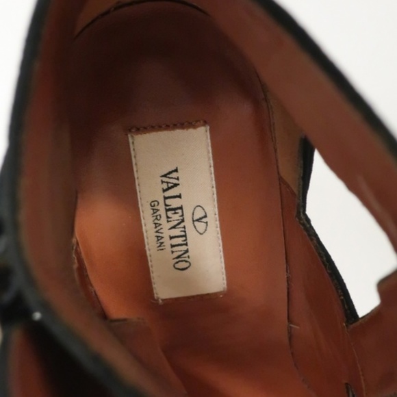 Valentino Hitch On Pump Black Cutout Suede - Picture 6 of 8